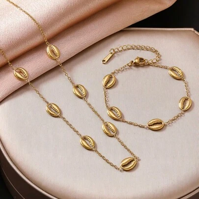 18K镀金不锈钢贝壳首饰套装，沙滩风项链和手链，女士时尚配饰