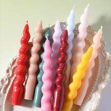 Bộ 2 nến thơm hình xoắn ốc dài 18CM (7.08in), làm thủ công từ sáp đậu nành tự nhiên, không khói và cháy lâu, kiểu dáng lãng mạn châu Âu, lý tưởng cho trang trí nhà cửa, bày biện bàn ăn, tạo không khí ấm cúng cho bữa tối dưới ánh nến, trang trí đám cưới, tiệc tùng, tiệc chiêu đãi, quà tặng trị liệu bằng hương thơm, quà tặng unisex. Cũng thích hợp cho dã ngoại ngoài trời và chiếu sáng khẩn cấp (có nhiều màu sắc). - A - Xem 2