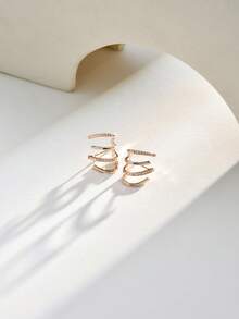 Nooxian قرطان فاخران من العناصر الماسية ذات الأربع مخالب بتصميم هندسي، إكسسوارات بسيطة وأنيقة للنساء - زهر ذهبي - مشاهدة 5