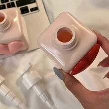 Pink Heart-Shaped Pump Bottle Hand Wash, Body Wash, Shampoo, Lotion, Makeup Remover, Cosmetics, Suitable Home Or Travel Use.Red Heart-Shaped Valentines Day And Wedding Favor, Bathroom Soap Dispenser, Travel Squeeze Bottle, Portable Squeeze Bottle - Multicolor - View 5