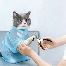 这是一套猫咪指甲修剪套装，包含宠物指甲钳、指甲磨刀器和猫咪清洗袋。指甲钳猫狗均适用。 - 彩色 - 查看 10