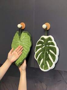 Creative Leaf-Shaped Bathroom Towel | Hangable, Absorbent Microfiber Towel For Bathroom, Dining, Kitchen - Multicolor - View 2