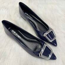 Women's Casual Comfortable Patent Leather Flat Shoe With Premium Detail And Pointed Toe. - Sơn mài màu xanh hải quân - Xem 2