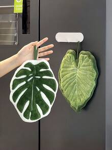 Creative Leaf-Shaped Bathroom Towel | Hangable, Absorbent Microfiber Towel For Bathroom, Dining, Kitchen - Multicolor - View 1