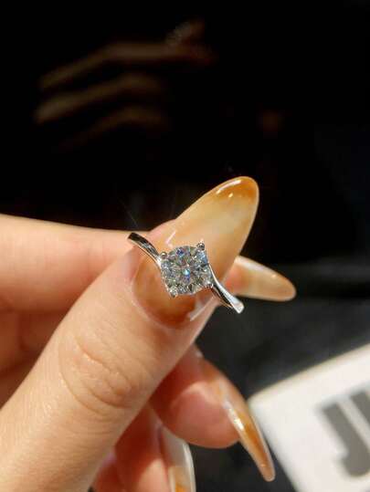 1 件 1 克拉扭臂四爪戒指设计 D 色莫桑石钻石结婚戒指，S925 纯银戒指，奢华订婚礼物，珠宝周年纪念礼物