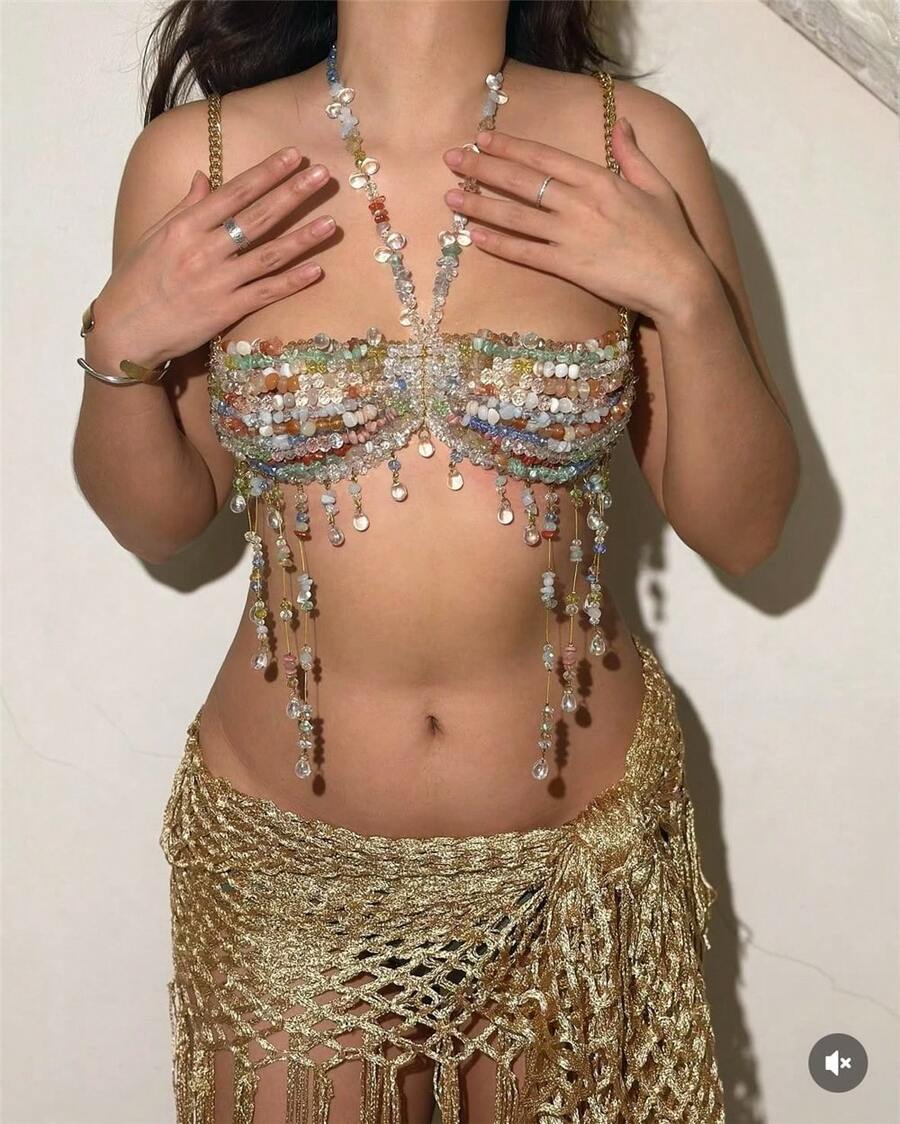 GLOSSMOON Handmade Beaded Chest Chain Bra - Multicolor Crystal & Shell Fringe Body Jewelry - Boho Beach Vacation Accessories For Women GLOSSMOON Sunset Muse Beaded Body Chain | Mermaidcore Aesthetic Jewelry | Summer Rave & Beach Party Statement Bra - Màu sắc - Xem 1