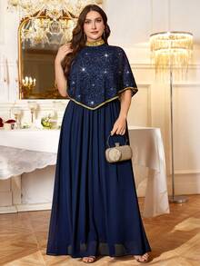 Đầm maxi sang trọng với họa tiết ren đính kim sa vàng, viền voan, thích hợp cho khách dự đám cưới, tiệc trang trọng, sinh nhật, lễ tốt nghiệp, dạ tiệc và các dịp khác. Mùa xuân - Màu xanh hải quân - Xem 1