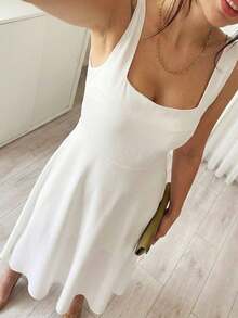 女士纯色休闲方领优雅可爱无袖中长连衣裙 白色 - 白色 - 查看 4
