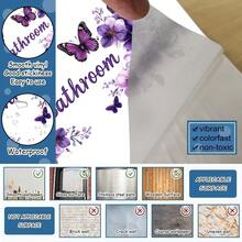 2片装大尺寸浴室墙贴，水彩蝴蝶花环紫色花朵图案，印有“浴室”字样，自粘防水PVC乙烯基材质，适用于卫生间、浴室门等家居装饰，可移除艺术壁画，适用于客房、公寓改造和日常生活美化。 - 牆貼 - 查看 10