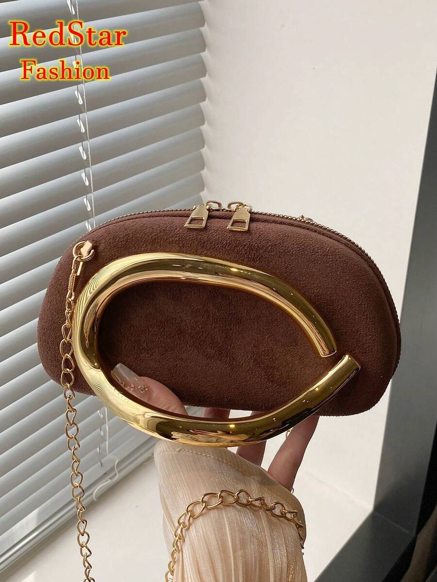 这款优雅精致的棕色PU手提包，采用金色五金配件和豆袋式设计，是女士日常约会、度假、晚宴和婚礼的理想选择，也是节日送礼的绝佳选择。