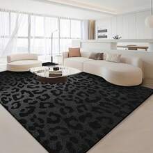 Retro Leopard Print Flannel Carpet, 2D Digital Printing, Non-Slip Rubber Bottom, Multiple Sizes Available. Suitable For All Seasons, Washable, Machine Washable, Comfortable, Unique, Suitable For Him, Her, Family Members, Boyfriend, Girlfriend, Father, Family Members, Mother, Lover, Daughter, Son, Grandfather, Grandmother, Teacher, Doctor, Nurse, Friend, Classmate, Pet. As Birthday Gifts, Household Items, Wedding Items, Souvenirs, Home Decoration, Daily Life, Office Decoration, Birthday, Anniversary, Valentine's Day, Thanksgiving, Graduation Season, Christmas, Halloween, Mother's Day, Father's Day, Wedding, New Year Gift Decoration. Suitable For Shopping Centers, Restaurants, Kitchens, Bathrooms, Living Rooms, Bedrooms, Corridors, Balconies, Outdoor Doors, Door Mats, Entrance Mats, Non-Slip Mats, Offices, Cafes, Piano Room Floor Decoration - 彩色 - 查看 4