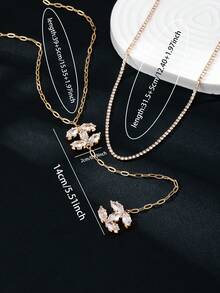 两件套优雅水晶装饰Y型项链，配水滴形锆石CC吊坠，时尚首饰套装，适合日常佩戴和派对场合。 - 雙C吊墜項鍊套裝 - 查看 3