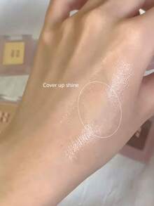 HOLIKA HOLIKA MY FAVE PIECE CONCEALER ,01All-In-One Stick For Effortless Coverage. Enjoy Full, Buildable Pigmentation That Blends Easily For A Natural-Looking Finish. The Large Size Is Perfect For All Skin Tones. 2g/0.07 Oz. - 01 SNOW VEIL - 查看 2