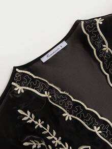 Modern Filipiniana Women's Spring/Summer Floral Print Ruffle Puff Sleeve Cropped Cardigan, Black - Black - View 3