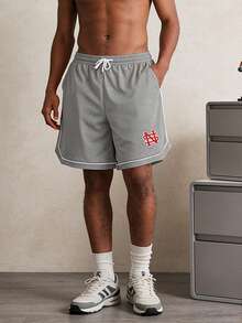 男士休闲街头风透气网眼面料撞色图案夏季运动短裤 - 灰色 - 查看 5