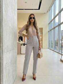 A&DD MODA, REF: 502-AS1188 | Women's Straight Tailored Pants, High Waist, Functional Side Pockets, Elegant Details On The Hem, Smooth And Sophisticated Finish, Versatile Formal Piece For Formal And Casual Looks, Comfort And Style For Everyday Wear, Improved Classic Suit - Màu Xám nhạt - Xem 5