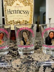 客製化照片玻璃杯、照片雕刻紅酒杯、個性化紅酒杯、客製化生日紅酒杯、個性化照片紅酒杯、多功能、有趣的單身派對紅酒杯、派對禮物、新郎新娘、姐妹旅行、單身派對禮物、溫馨氛圍、秋季家居裝飾 - 多色 - 查看 4