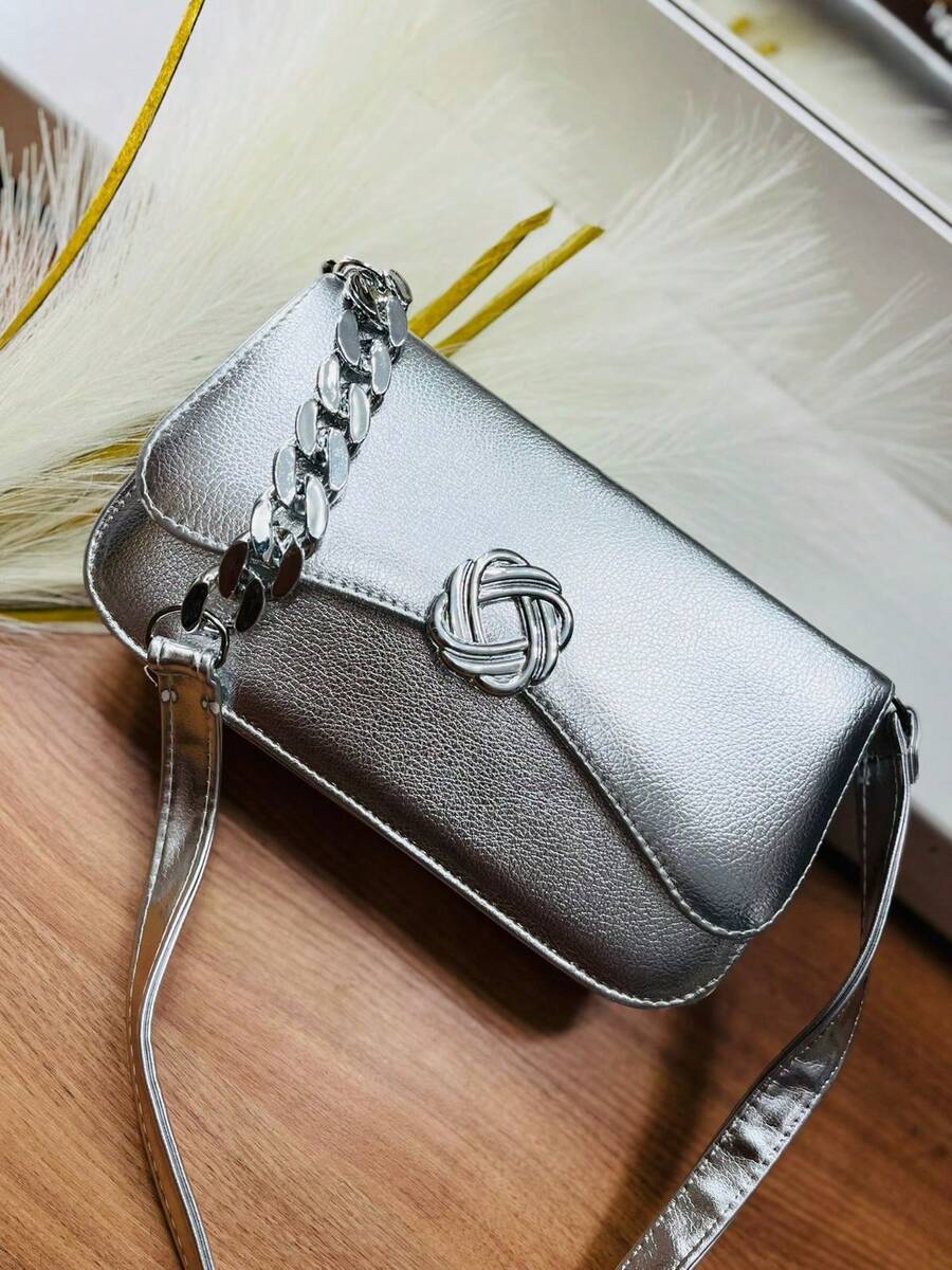 Medium-Sized Plastic Flower-Shaped Bag With Hardware. - Silver - View 1