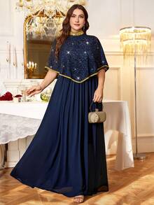 Đầm maxi sang trọng với họa tiết ren đính kim sa vàng, viền voan, thích hợp cho khách dự đám cưới, tiệc trang trọng, sinh nhật, lễ tốt nghiệp, dạ tiệc và các dịp khác. Mùa xuân - Màu xanh hải quân - Xem 6