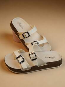 A Pair Of 2026 New Women's Casual Buckle Slippers, Thick Soled Toe Clip On Sandals, Comfortable Beach Women's Shoes - White - View 2