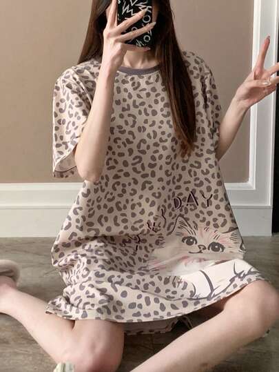 Women's Asymmetric Leopard Print Cat Pattern Round Neck Nightgown, Loose Short Sleeve Pajamas