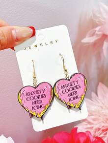 一对木质心形励志语录耳环，可爱又时尚，适合女性日常佩戴和作为礼物。 - 彩色 - 查看 4