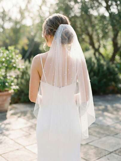 1pc Faux Pearl Decor Bridal Veil With Comb, Elegant Elbow Length White Tulle Wedding & Bachelorette Party Hair Accessory