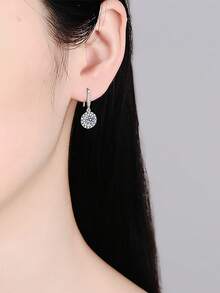 BLOVEMEE Bộ 2 bông tai bạc 925 cao cấp, tinh tế, đính 2 viên đá Moissanite 0.5 carat, thích hợp cho nữ giới đeo hàng ngày, dự tiệc, đi nghỉ mát, làm quà tặng Ngày của Mẹ, Giáng sinh, kỷ niệm ngày cưới, sinh nhật. - Bạc - Xem 3