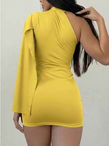 Women's Premium Short Dress With Open Cape Sleeves, Soft Touch, Elegant Look For Christmas And New Year's - 黃色 - 查看 2