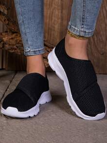 Women's Orthopedic Walking Shoes, Suitable For Wide Feet And Swollen Feet, Adjustable Strap, Black Training Shoes (Wide Feet Only) - Black and White - View 6