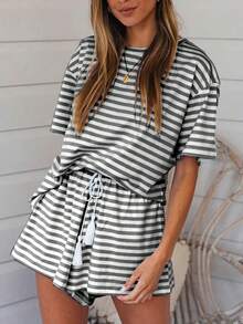 2-Piece Set, Simple And Fashionable, Stripes, Contrast Colors, Four Seasons, New Style, Loose, Casual, Tassel Drawstring, Pockets, Short-Sleeved Shorts, Home Clothes Set, Suitable For Family Wear - Dark Grey - View 2