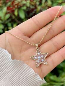 An Elegant Star-Shaped Faux Pearl Copper Pendant Necklace For Women, Suitable For Everyday Wear, Casual Occasions, Office Work, And Shopping. - 金色 - 查看 3