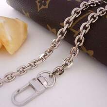 Nuevo accesorio de bolso de mujer: Correa de cadena de metal con herraje reforzado, tono dorado, ajustable y reemplazable, accesorio de moda y duradero, esencial para viajes y vacaciones - Multicolor - Ver 10