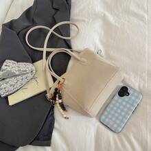 Retro, Elegant, Simple And Versatile Style With A Sense Of Sophistication. A New Spring 2026 Model For Women, A Crossbody Bag. - White - View 10