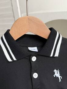 男婴夏季休闲时尚条纹Polo领短袖上衣+百搭短裤套装（2件套），适合日常、运动、通勤、上学等场合。 - 黑色 - 查看 3