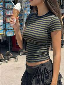 Women's Comfortable Regular Sleeve Striped Knit Short Sleeve Crew Neck Top - Multicolor - View 4