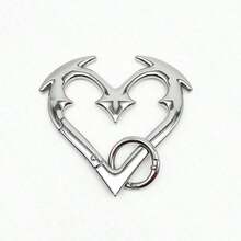 Heartbreaker Carabiner Gothic Heart-Shaped Metal Keychain Heavy Duty Bold Design Zinc Alloy Keys Bags Statement Fashion Accessories - Antique Silver - View 1