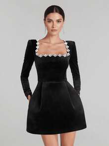 Elegant Solid Color Square Neck Rhinestone Embellished Short Velvet Dress, Suitable For Evening Date, Party, Wedding - Black - View 7