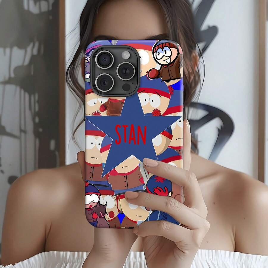 Muchos fans de South Park formando una estrella. Esta elegante funda es compatible con iPhone 17, 16, 15, 14 Pro Max, 13, 12, 11, XR y XS Plus. Fabricada en TPU flexible, resistente a golpes y arañazos, ofrece una excelente protección contra caídas y un agarre cómodo. Es un regalo ideal para familiares, amigos y seres queridos, y una opción perfecta para festivales. - Blanco - Ver 1