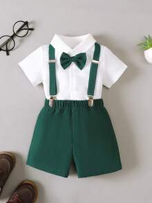 Màu xanh lá cây đậm