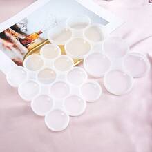 1pc Butterfly Shaped Resin Earring Mold With Holes, Suitable For DIY Pendant And Necklace Earring Making, And Round & Oval Silicone Keychain Mold - Clear - View 5