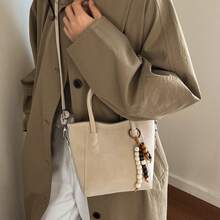 Retro, Elegant, Simple And Versatile Style With A Sense Of Sophistication. A New Spring 2026 Model For Women, A Crossbody Bag. - White - View 4