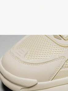 Zapatillas deportivas casuales para hombre con suela gruesa,Zapatillas de tenis con amortiguación de aire y suelas que absorben los impactos,Zapatillas deportivas de caña baja con malla transpirable,Suelas antideslizantes de goma con excelente resistencia al desgaste,Zapatos casuales de moda retro para hombre,Ideal para desplazamientos diarios, actividades al aire libre, reuniones, uso durante todo el año, muy práctico y con un estilo versátil para múltiples ocasiones - Negro - Ver 9