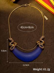 Vintage Crescent Moon Design Necklace, 3 Color Options, Exaggerated Luxurious Unique Jewelry, Blending Retro Aesthetics And Modern Luxury Style, Suitable For Weddings, Parties, Dates, And A Unique Gift For Loved Ones - Multicolor - View 5
