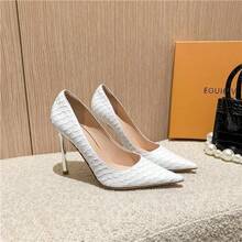 Zapatos elegantes de tacón alto para mujer: zapatos de salón con punta afilada y tacón fino, modernos y versátiles. - Blanco - Ver 5