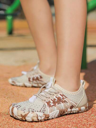 1 Pair Kids Beige Mesh Adjustable Buckle One-Touch Rubber Sole Children's Wading Shoes & Water Shoes, Suitable For Beach, Outdoor, Trekking