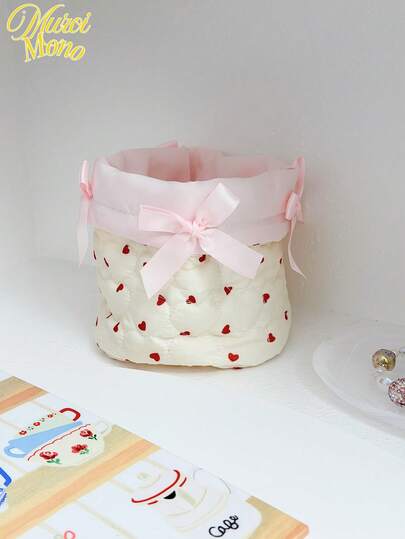 1 adet Sevimli Pembe ve Mavi 3D Kurdeleli Dantel Saklama Sepeti, Makyaj Fırçaları ve Cilt Bakım Ürünleri için Masaüstü Düzenleyici Sepet, Masa Dekoru, Kozmetik Düzenleyici Raf, Taşınabilir Piknik Sepeti, Sevgililer Günü/Okula Dönüş Hediyesi