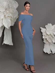 露肩绷带针织紧身连衣裙，奢华欧式风格，修身铅笔裙，适合家庭聚会、派对、宴会等场合。 - 淺色水洗藍 - 查看 4
