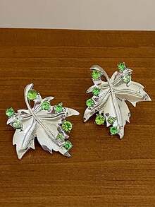 一对优雅树叶造型绿色水晶耳钉，精致时尚，女士必备 - 綠色 - 查看 3