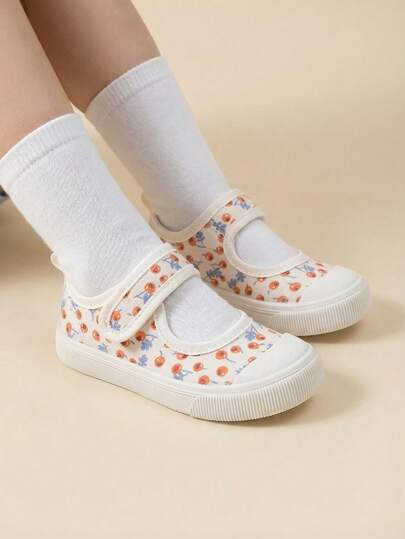 1 par nya orangea, pastorala canvassneakers för flickor med bär- och blått lövtryck, kardborreband, rund tå, mjuk och platt botten, bekväma och lätta, vardagliga babyskor, perfekta för familjeutflykter, natur- och hantverkskurser för dagis och avslappnade eftermiddagste-sammankomster, vår och sommar (slumpmässigt mönster)